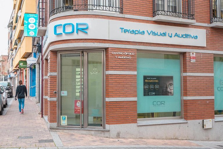COR CENTRO OPTICO Y AUDITIVO.jpeg