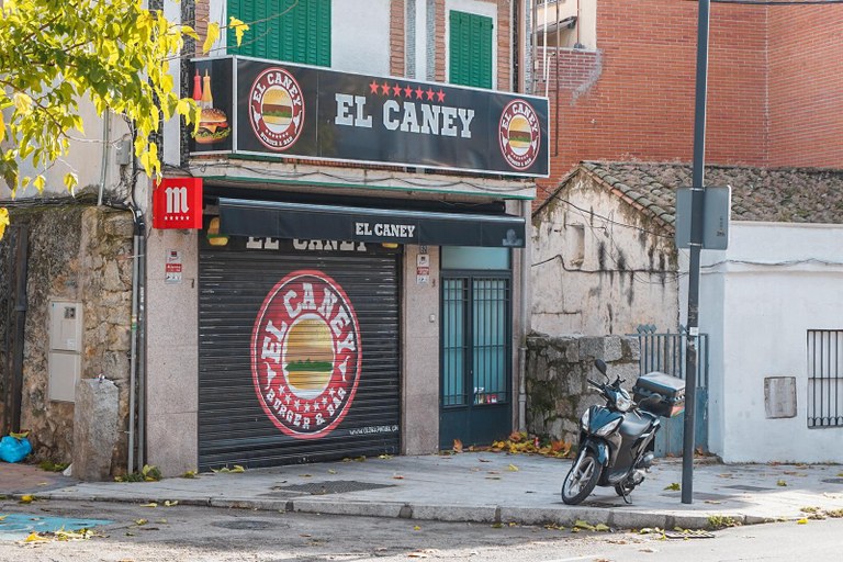 EL CANEY BURGER  BAR.jpeg