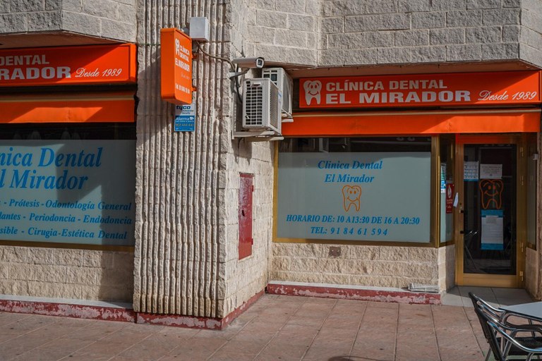 CLNICA DENTAL EL MIRADOR.jpeg