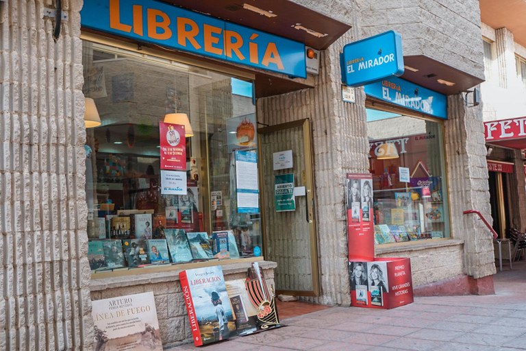 Ampliar 'LIBRERA EL MIRADOR.jpeg' LIBRERA EL MIRADOR.jpeg