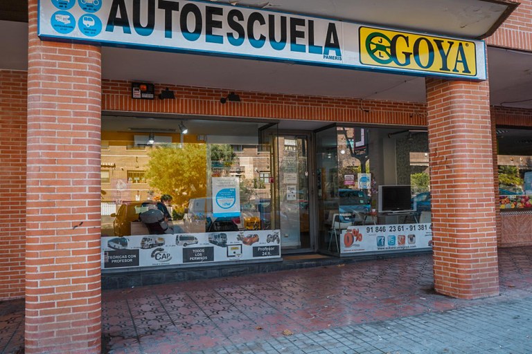 AUTOESCUELA GOYA.jpeg