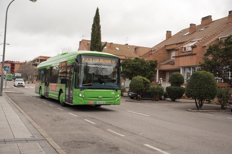 NdP_Autobuses fiestas Tres Cantos.jpg