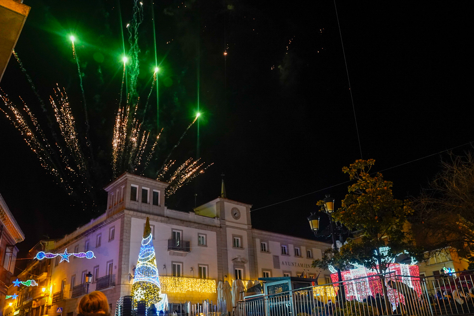 Día 12-12 Fuegos artificiales-1.jpg