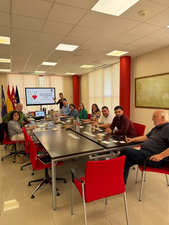 Ampliar 'Colmenar Viejo impulsa una red unificada de voluntarios para multiplicar el impacto social en el municipio'