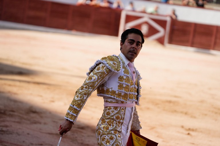 08-30_Sábado_Toros.jpg