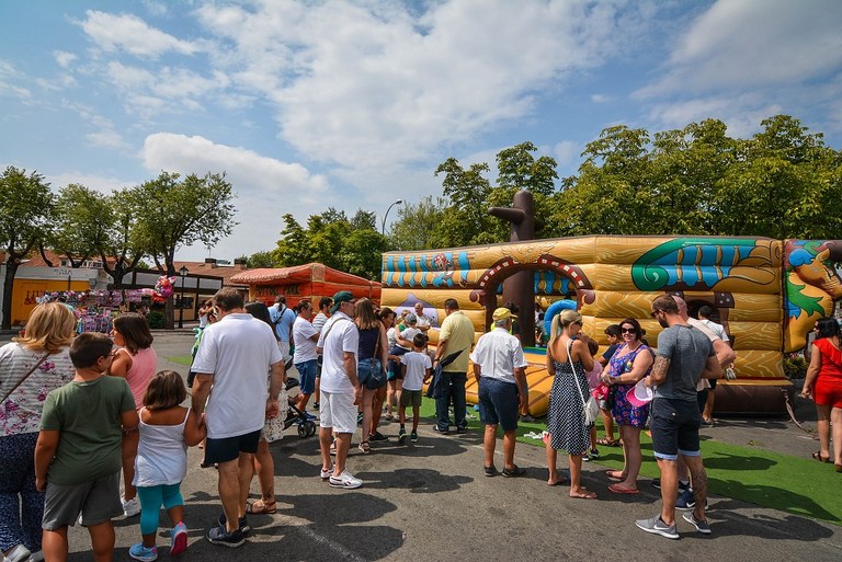 Gran parque infantil hinchables.jpg
