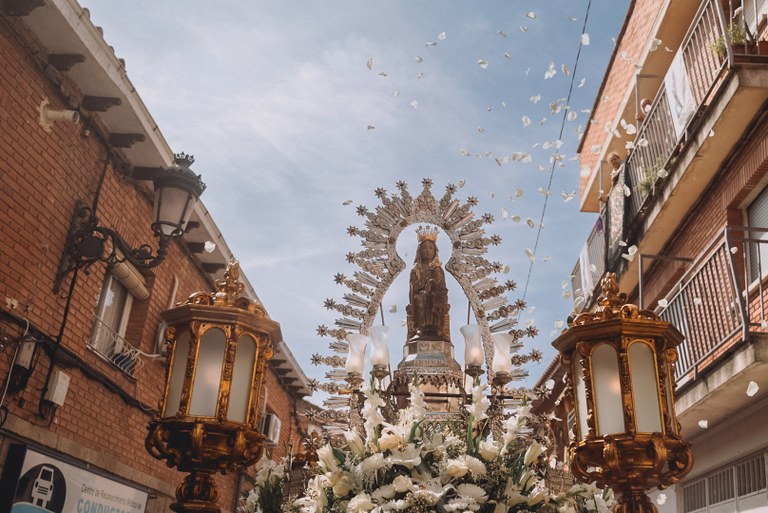 Virgen de los Remedios.jpg Virgen de los Remedios.jpg