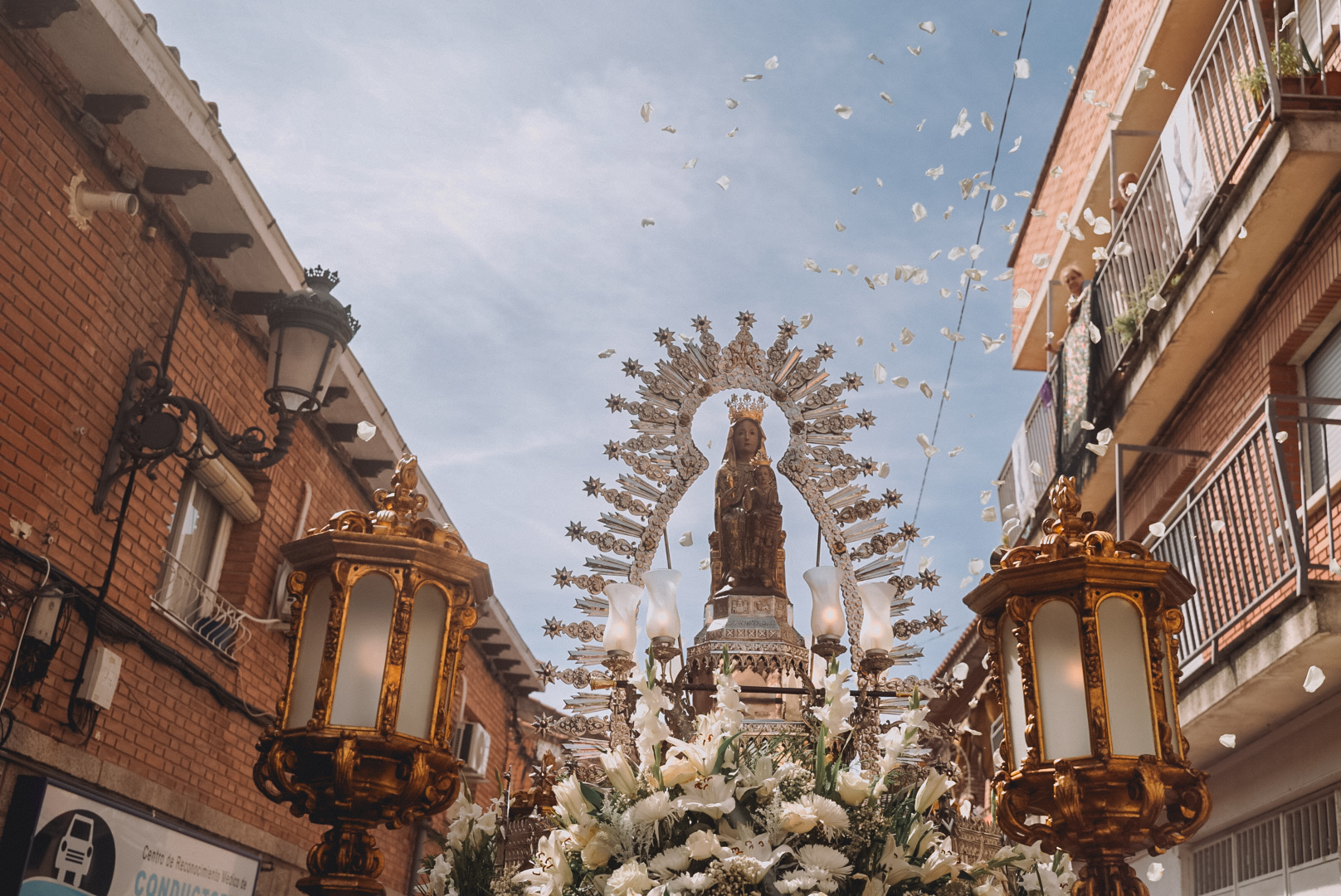 Virgen de los Remedios.jpg