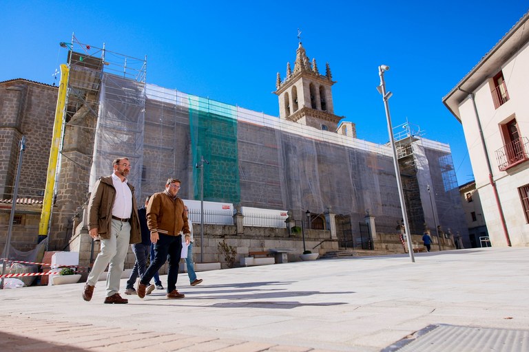 NdP_Fin-obras-entorno-basílica (1).jpg