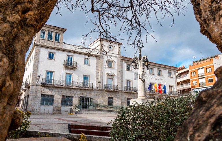 Ampliar 'El Ayuntamiento de Colmenar Viejo aprueba los Presupuestos Municipales 2025 con 20 de 25 votos a favor'