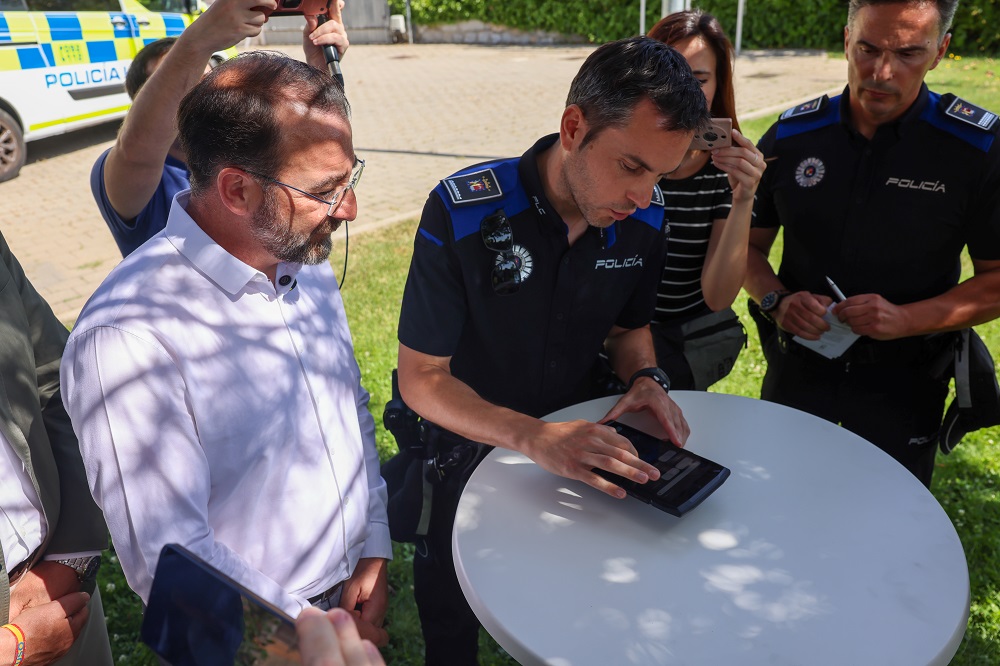 NdP_Tablets-Policía (4).jpg