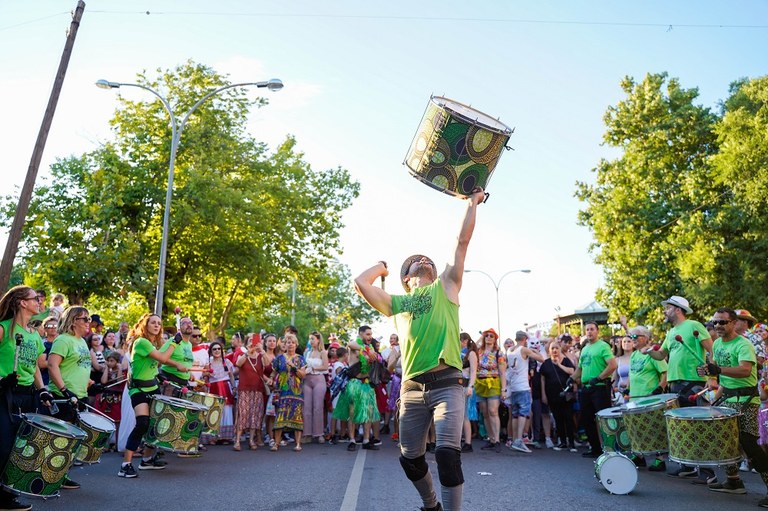 Ampliar 'Este fin de semana: Carnaval de Verano y cine en la Plaza de Toros'