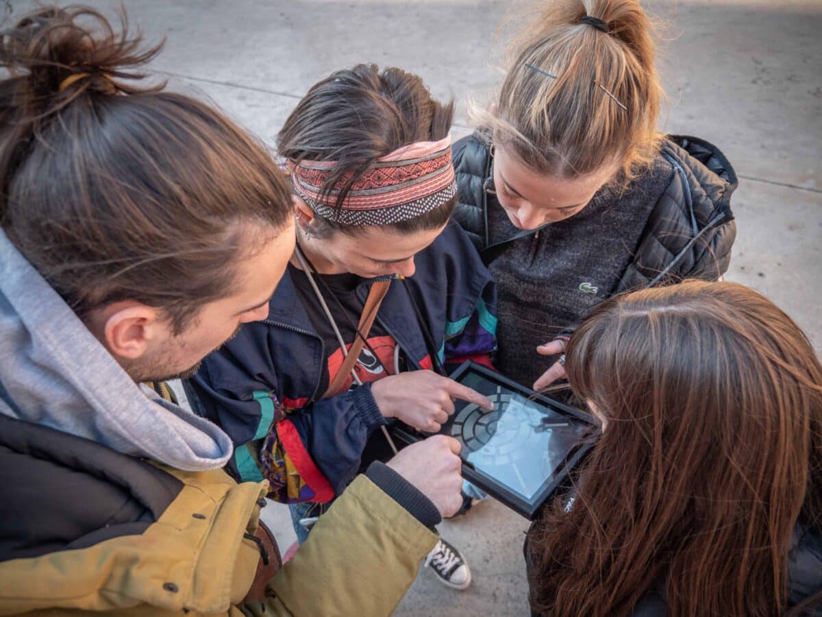 NdP_Juego de pistas.jpg