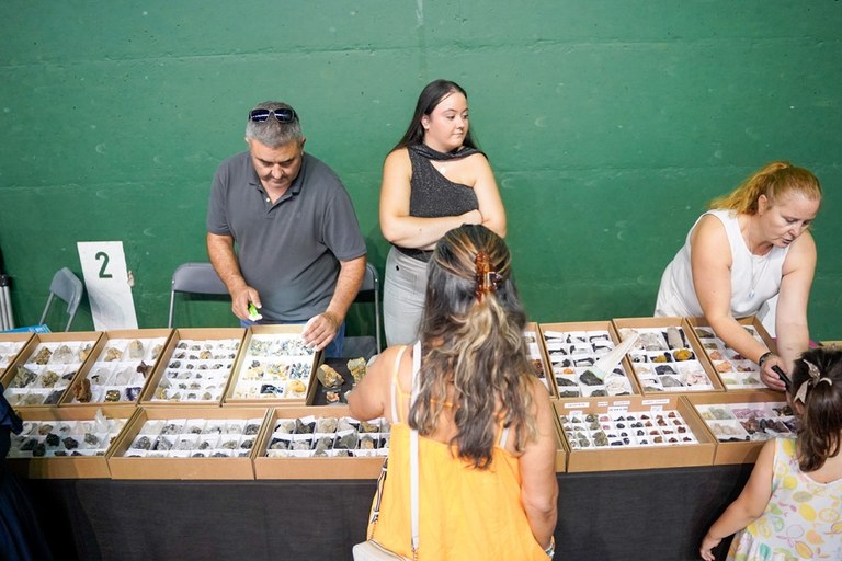 XIV-Feria-Minerales (3).jpg