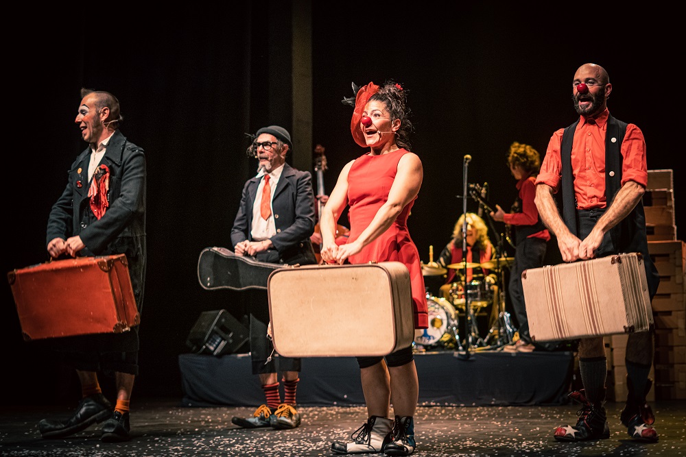 NdP_Más payasos que nunca.jpg