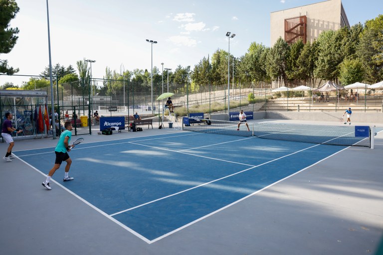 Ampliar 'Las Pistas de Tenis Municipales ‘Fernando Colmenarejo Berrocal’ acogerán el XXIII Torneo Nacional de Tenis ‘Excmo. Ayuntamiento de Colmenar Viejo’ - XV IBP Tenis Series 2025'