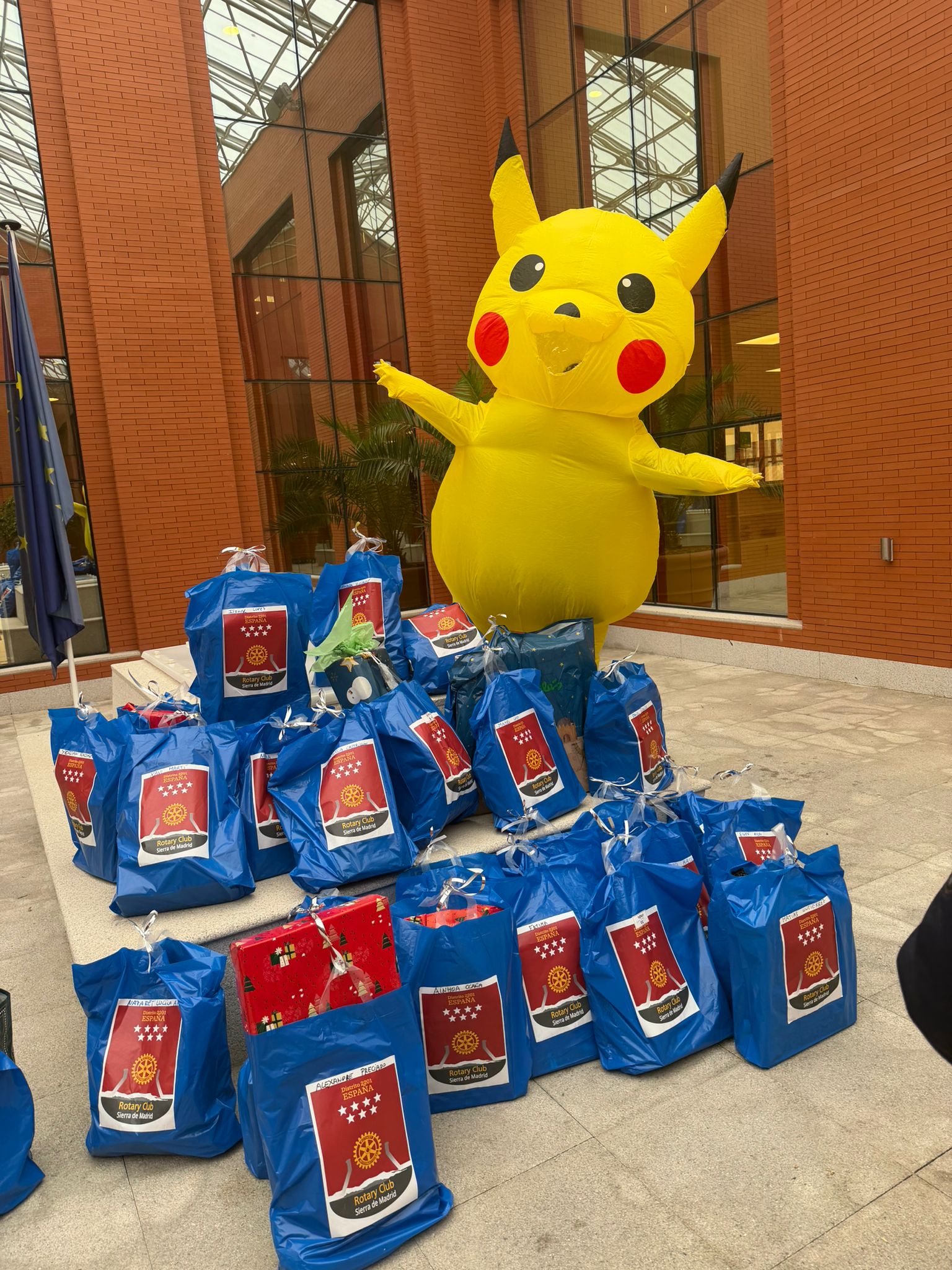 NdP_Rotary regalos (2).jpeg