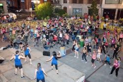 V Festival Popular Nocturno de Baile Activo y Ciclo en Sala